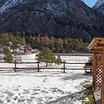 Апартаменты La - *