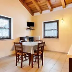 La - Апартаменты *