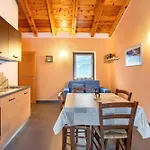 Апартаменты La - *