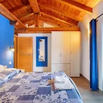 La - Апартаменты *