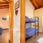 Апартаменты La -