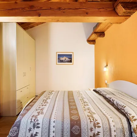La - Apartment *